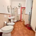 Domus Liberty Romae Апартаменты Рим